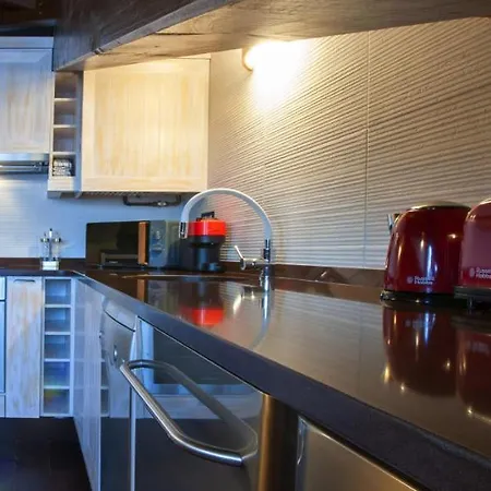 Apartment Aticos La Riba